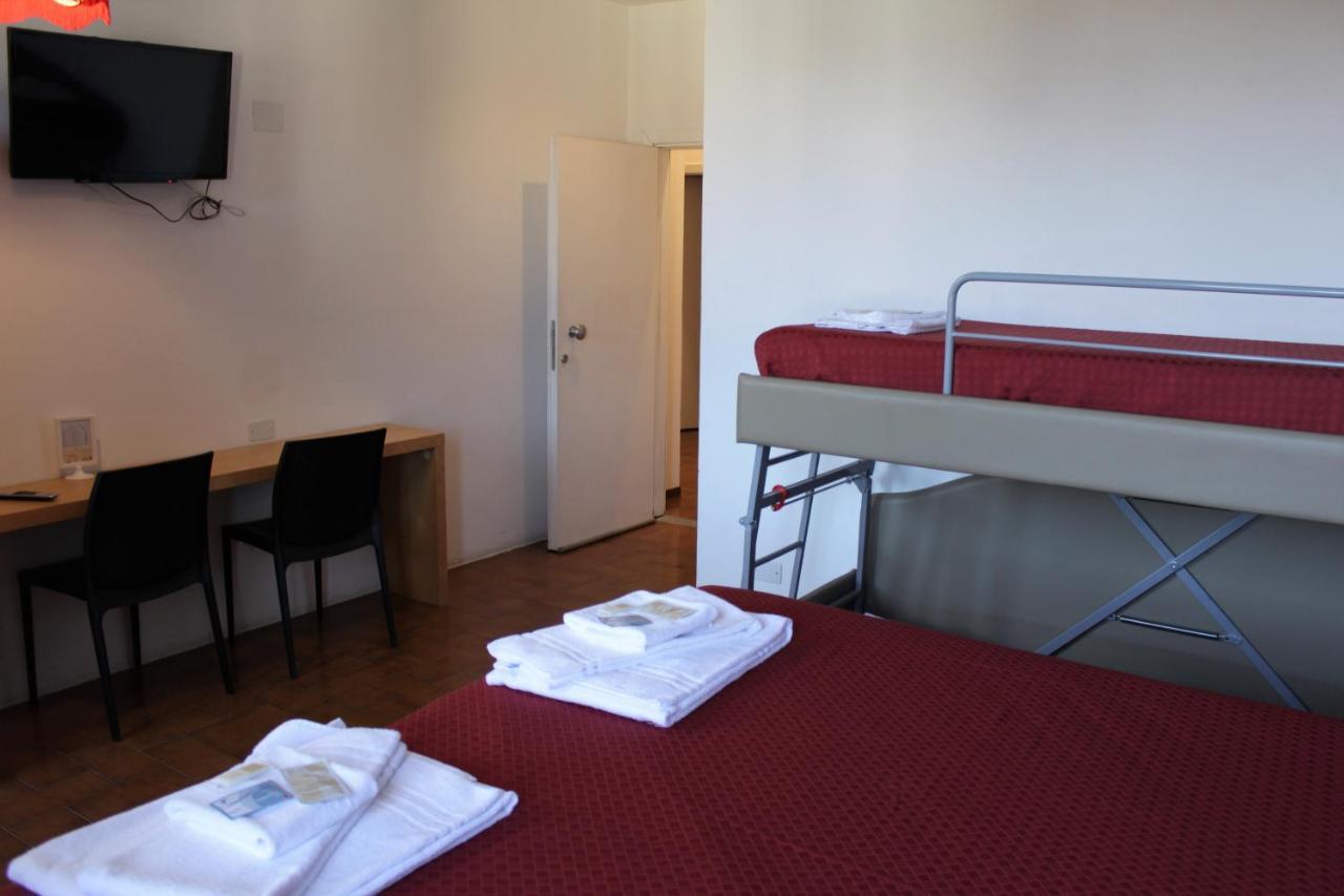 Hotel Piccola Firenze フィレンツオーラ エクステリア 写真