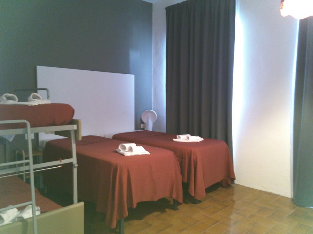 Hotel Piccola Firenze フィレンツオーラ 部屋 写真