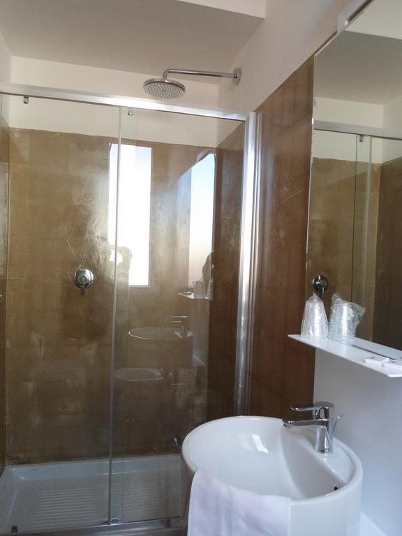 Hotel Piccola Firenze フィレンツオーラ 部屋 写真